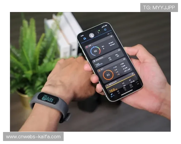 运动能耗实时监测手环普及，数据同步至健康管理平台